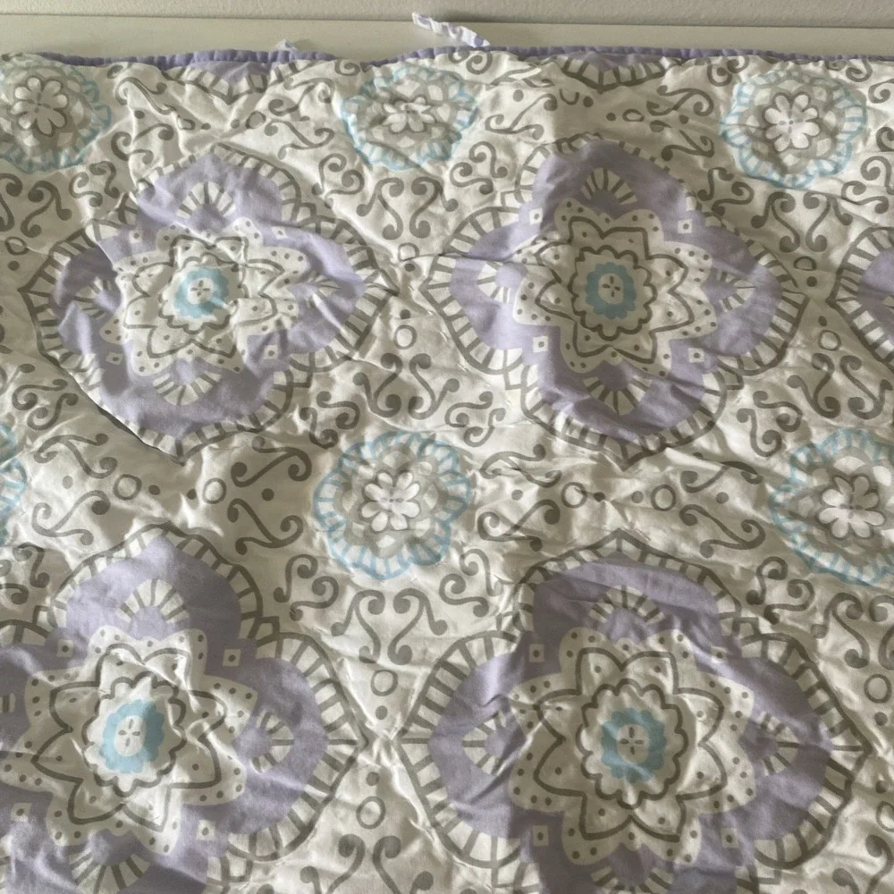 1 Patchwork Quilt Pottery Barn Kids Pillow Cases Lavender / Purple